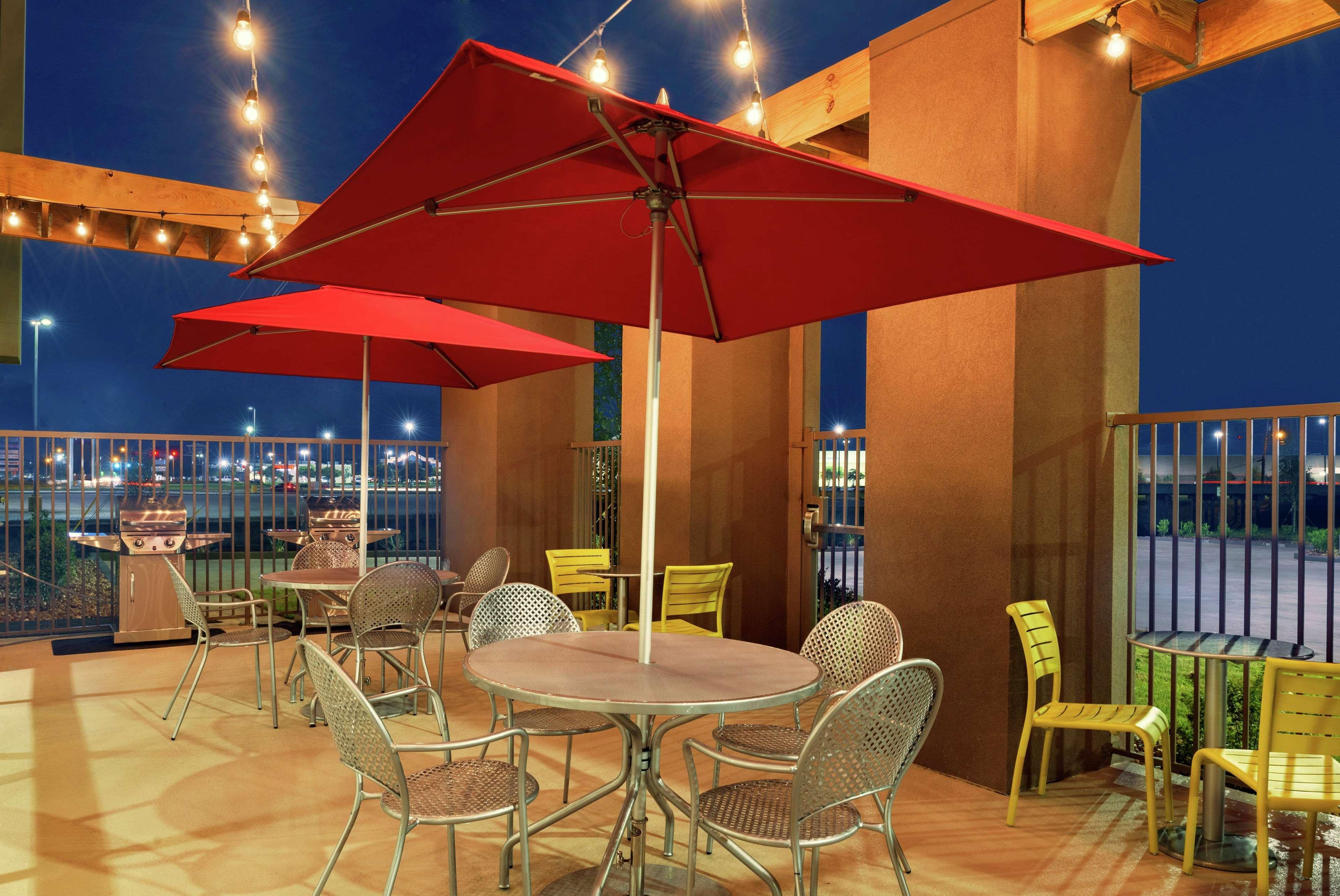 Home2 Suites By Hilton Alexandria Exterior foto
