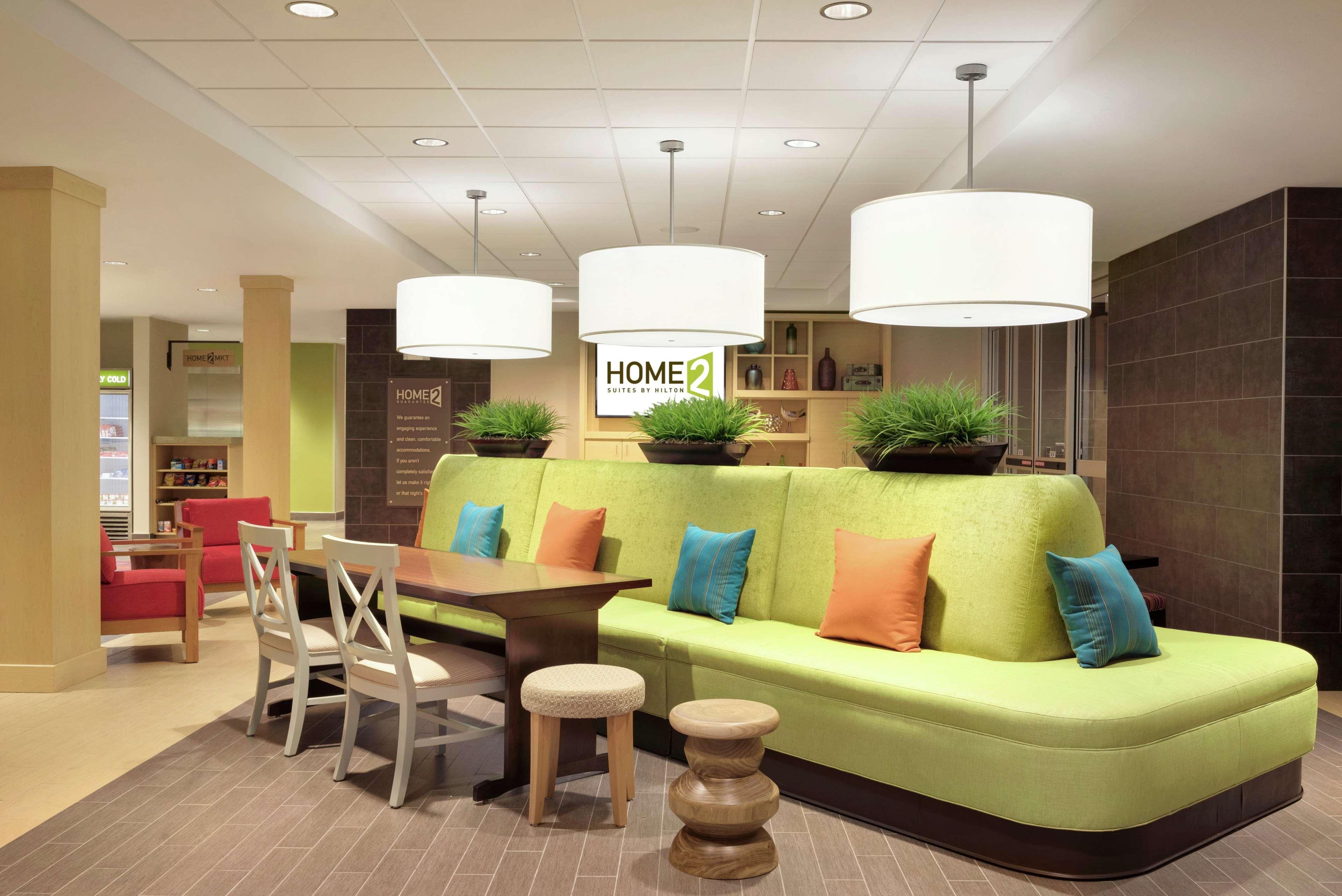 Home2 Suites By Hilton Alexandria Exterior foto