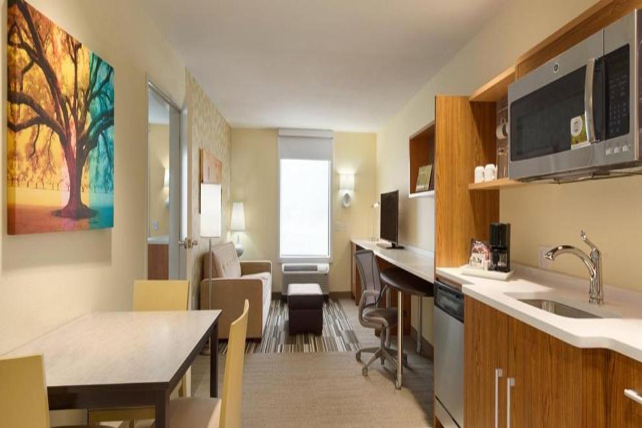 Home2 Suites By Hilton Alexandria Exterior foto